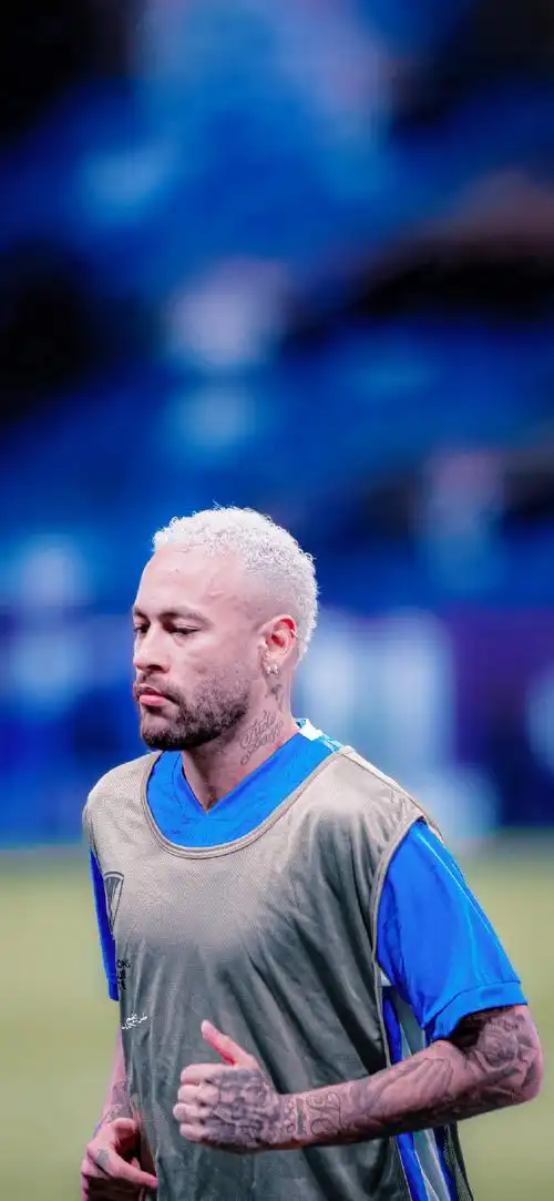 比赛染红被 比赛染红被